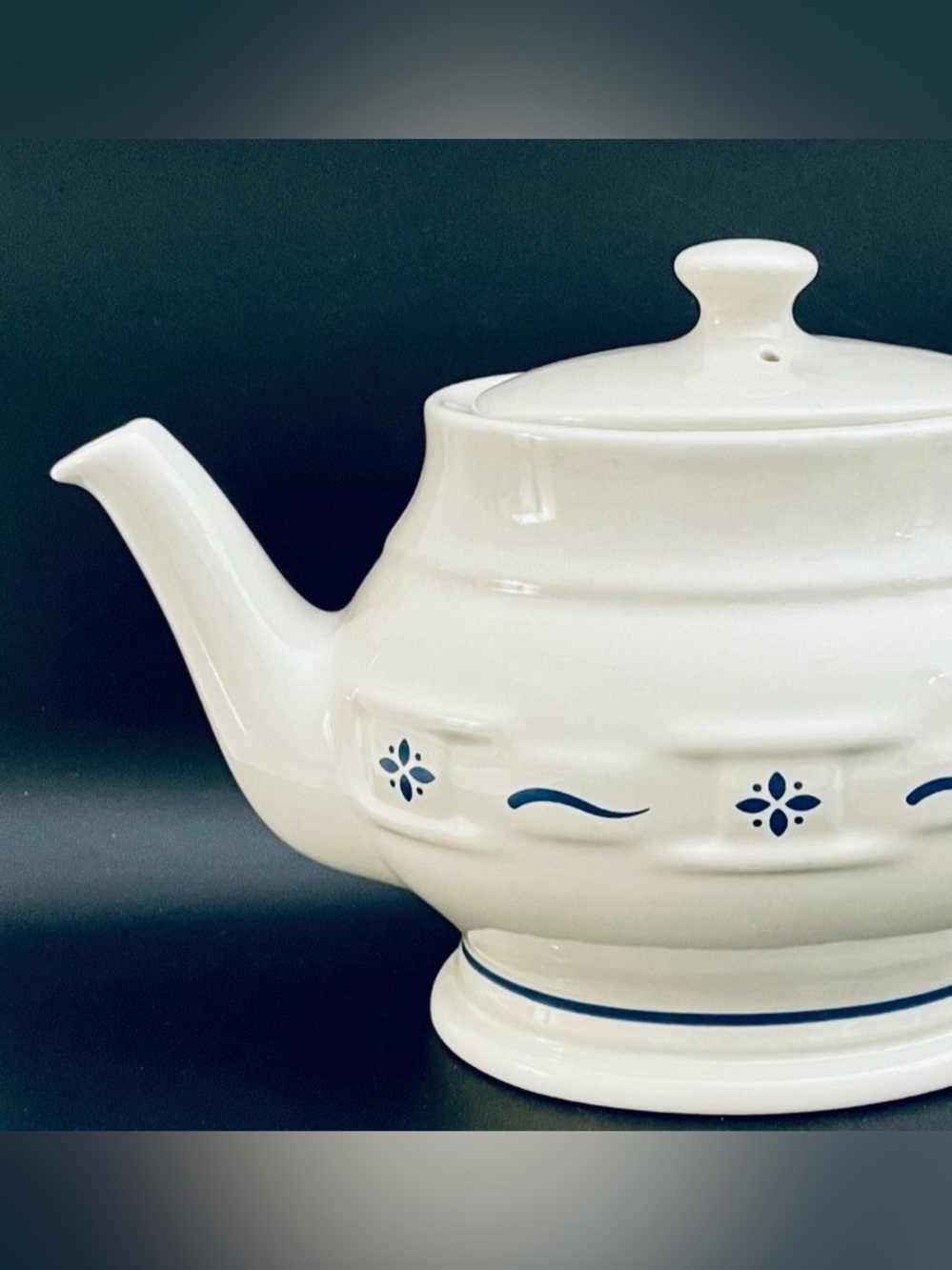 Longaberger Woven Traditions Classic Blue Pottery Teapot